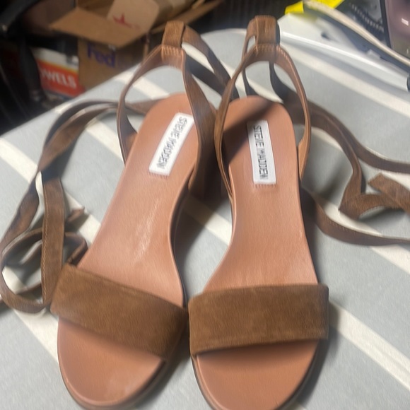 Steve Madden Shoes - NEW Steve Madden lace up sandal